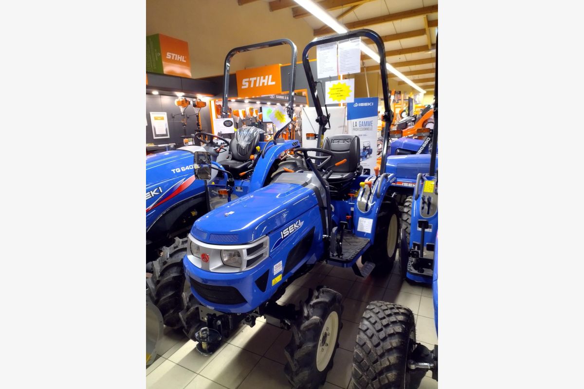 Photo 1 Tracteur iseki