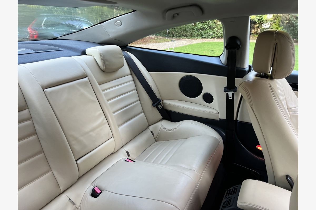 LAGUNA COUPE INITIALE V6 DCI 240ch 4CONTROL - 174902_715725efcdb29387e32d24dba8d73871.jpg