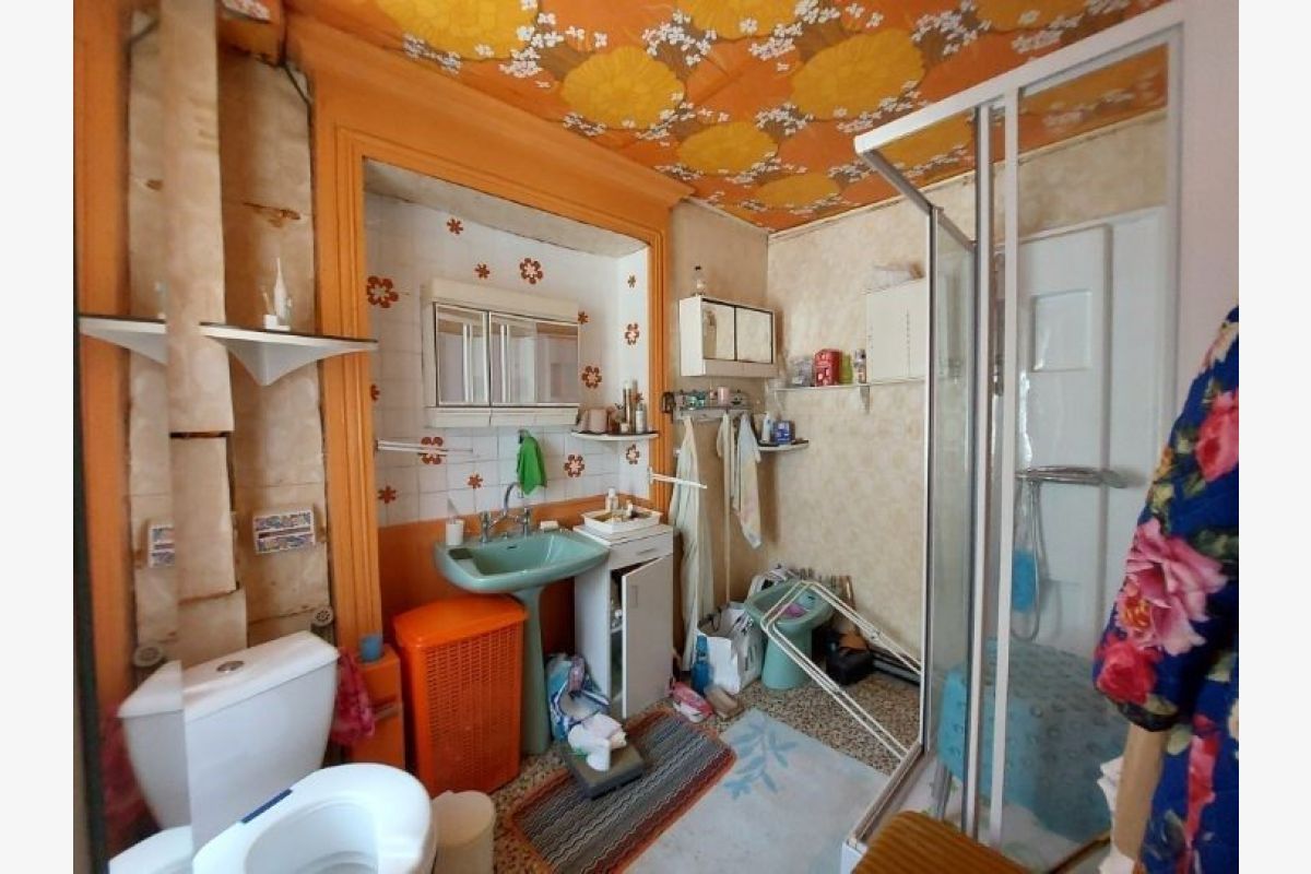 Maison en pierre à rénover entièrement - 175052_4.jpg