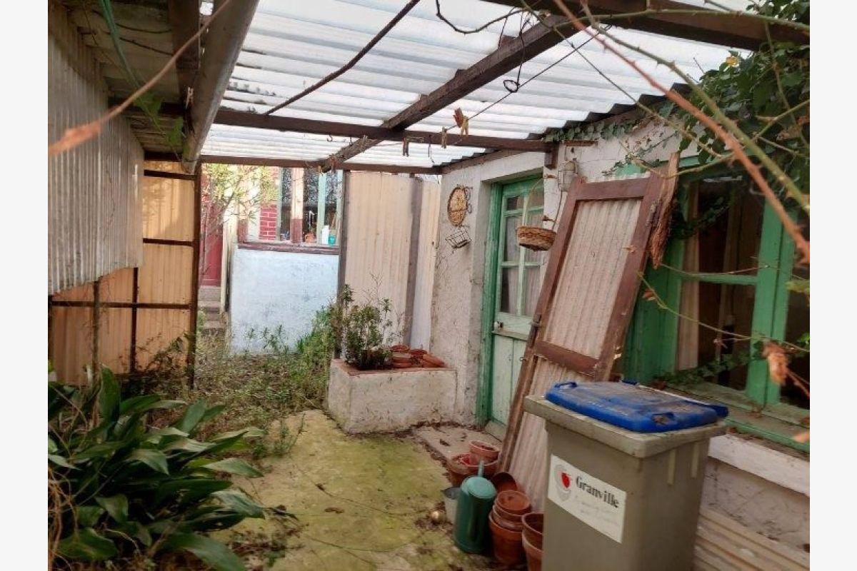 Maison en pierre à rénover entièrement - 175052_8.jpg