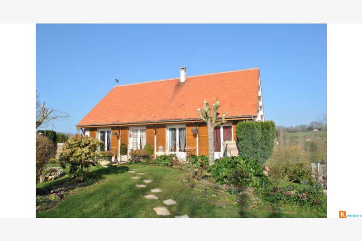 Photo 1 Pavillon d'habitation plain-pied composé : 7 pièces 