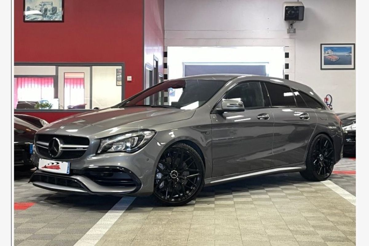 Photo 1 CLA Shooting Brake 45 AMG