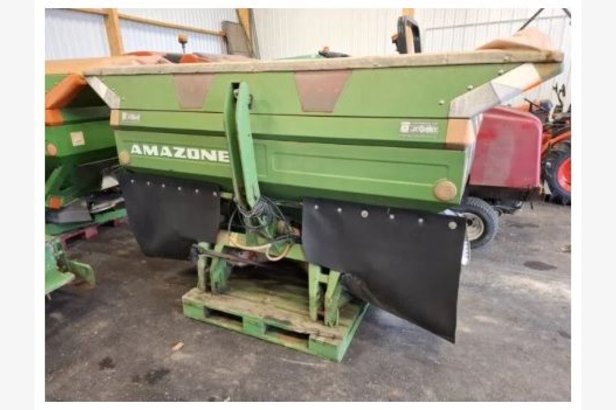 Photo 1 Distributeur d'engrais Amazone ZA-M maxis 3000