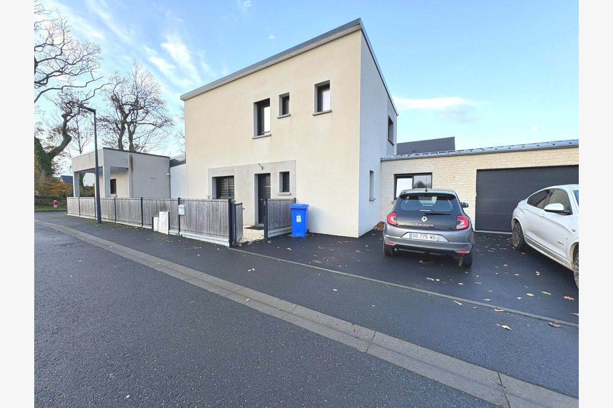 Photo 1 Une maison neuve