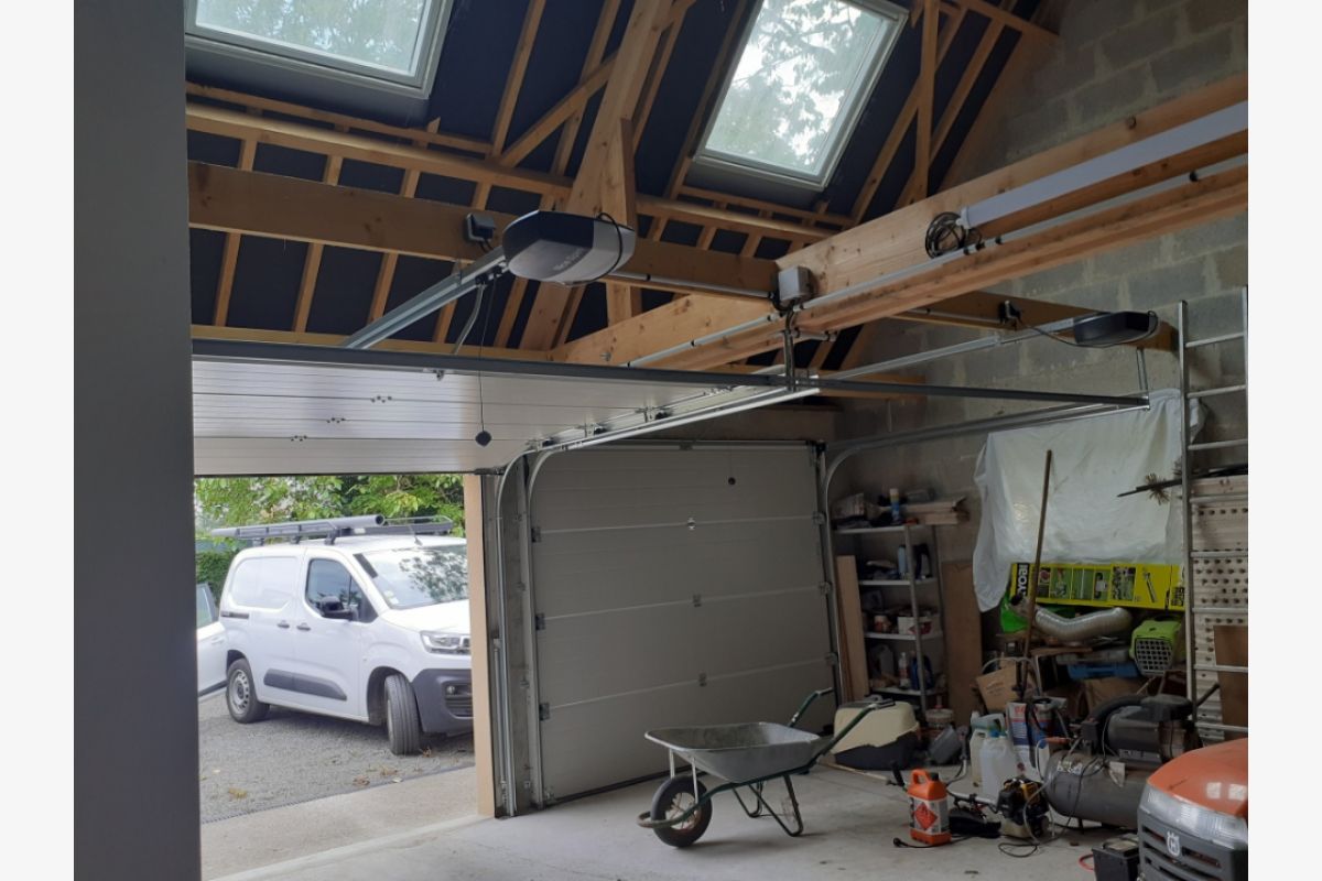 Photo 1 Vente- Garage neuf+terrain+Bâtiment accolé 115000 euros