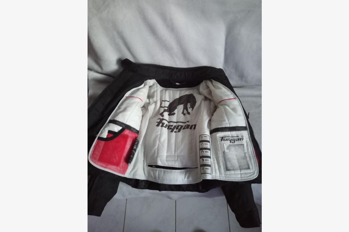 Blouson moto homme furygan et gants  - 175860_264078a5f9b3fc56a3376aea651acfe4.jpg
