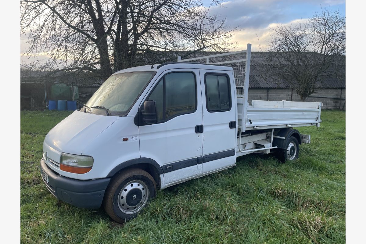 Photo 1 Renault Master benne