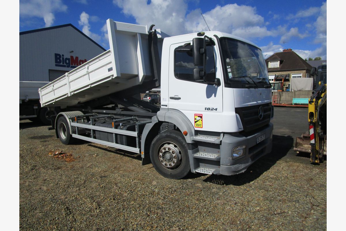 Photo 1 Mercedes Axor 1828