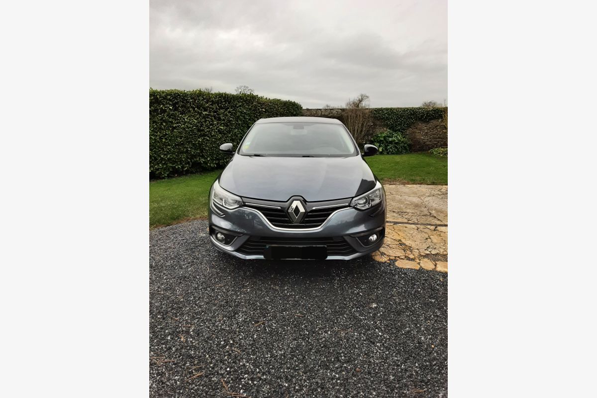 Megane IV Limited DCI 115 cv - 176194_2b11611499d7900fc5bc7eb6b5f3f00a.jpg