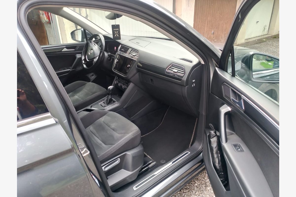Tiguan All Space 2.0 TDI 150 cv, Carat Exclusive - 176233_008c71da86fd43d4562880d825e1f7cf.jpg