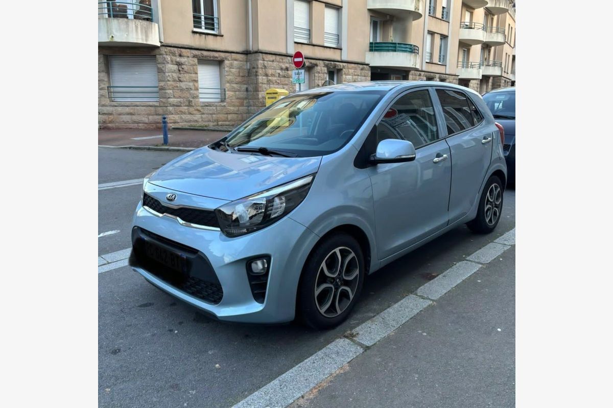 Photo 1 Picanto essence