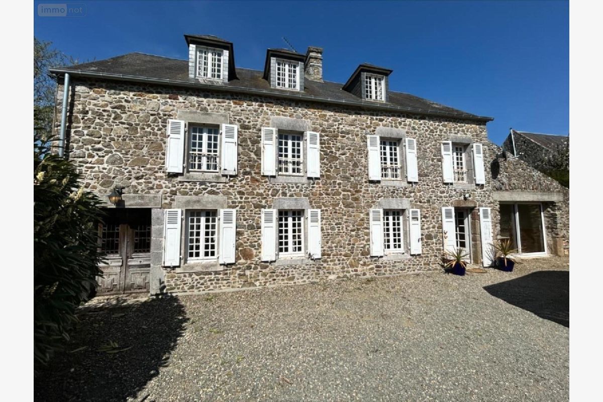 Photo 1 Me Fonty, notaire, Coutainville. Tél. 02.33.47.18.44www.font