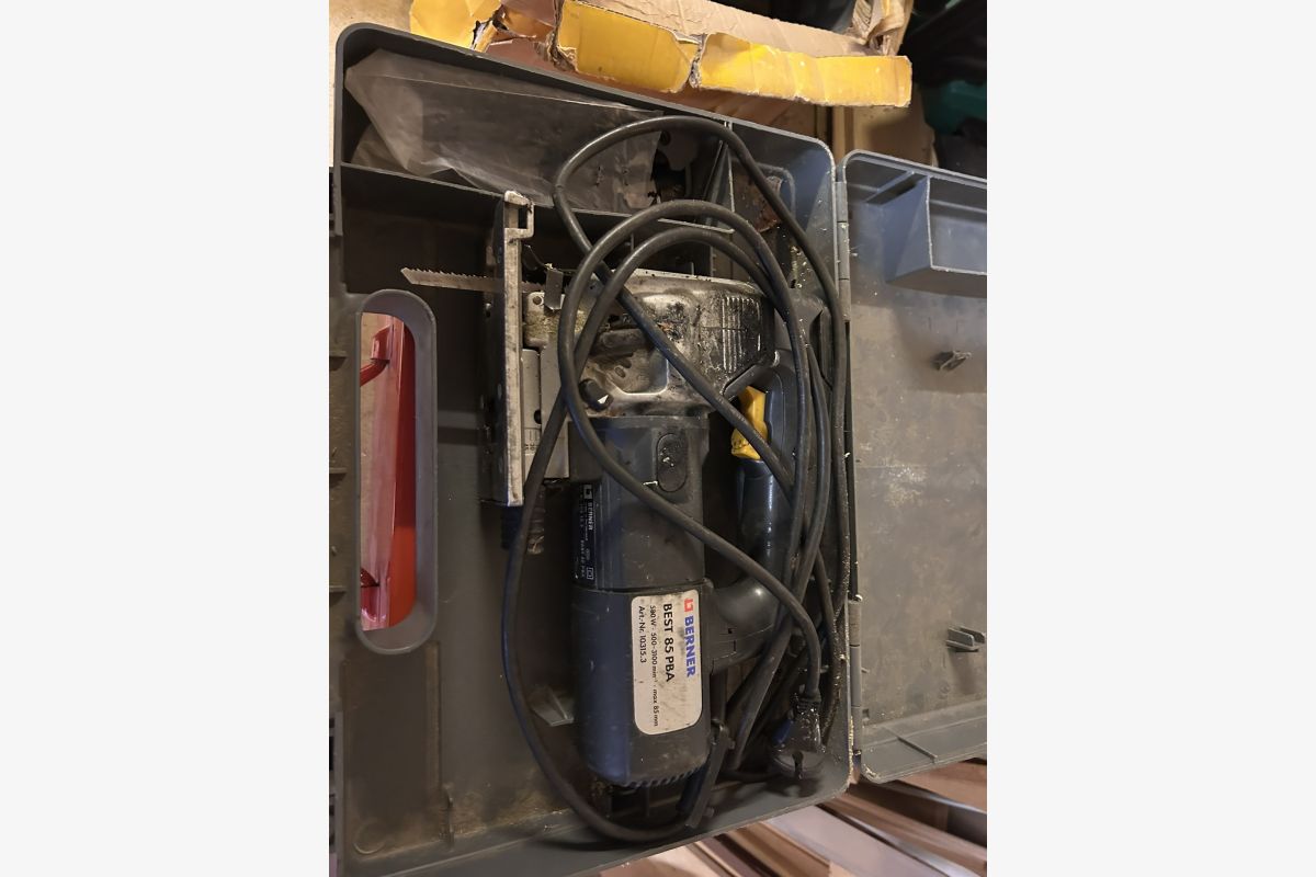 Scie sauteuse - 176626_9ae799ae6f4f8d00e28f96a26af92474.jpg