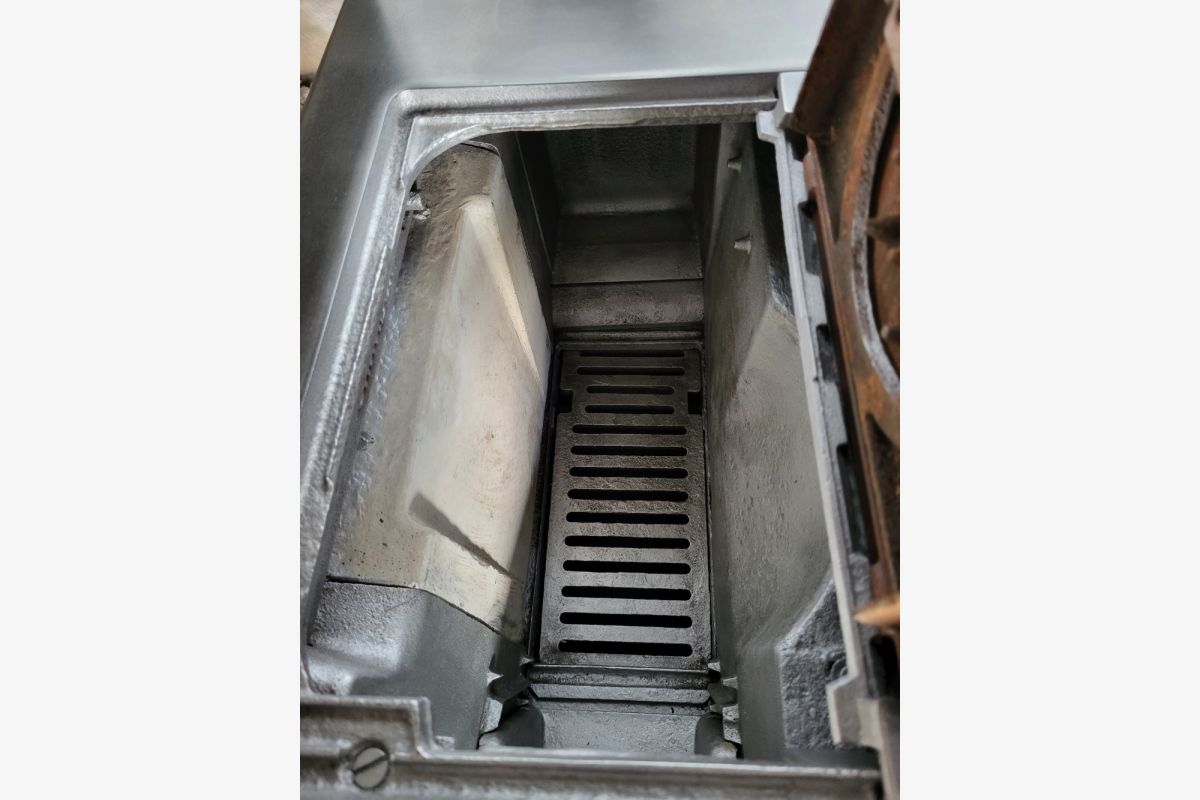 Cuisinière à bois Rosières - 176658_4f0015be5236d0cc806758c3dc3d9f4e.jpg