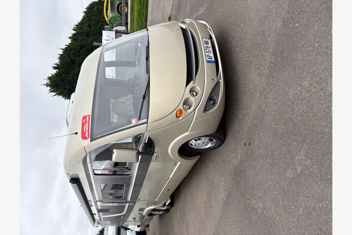 Photo 1 Poids Lourds Intégral Burstner