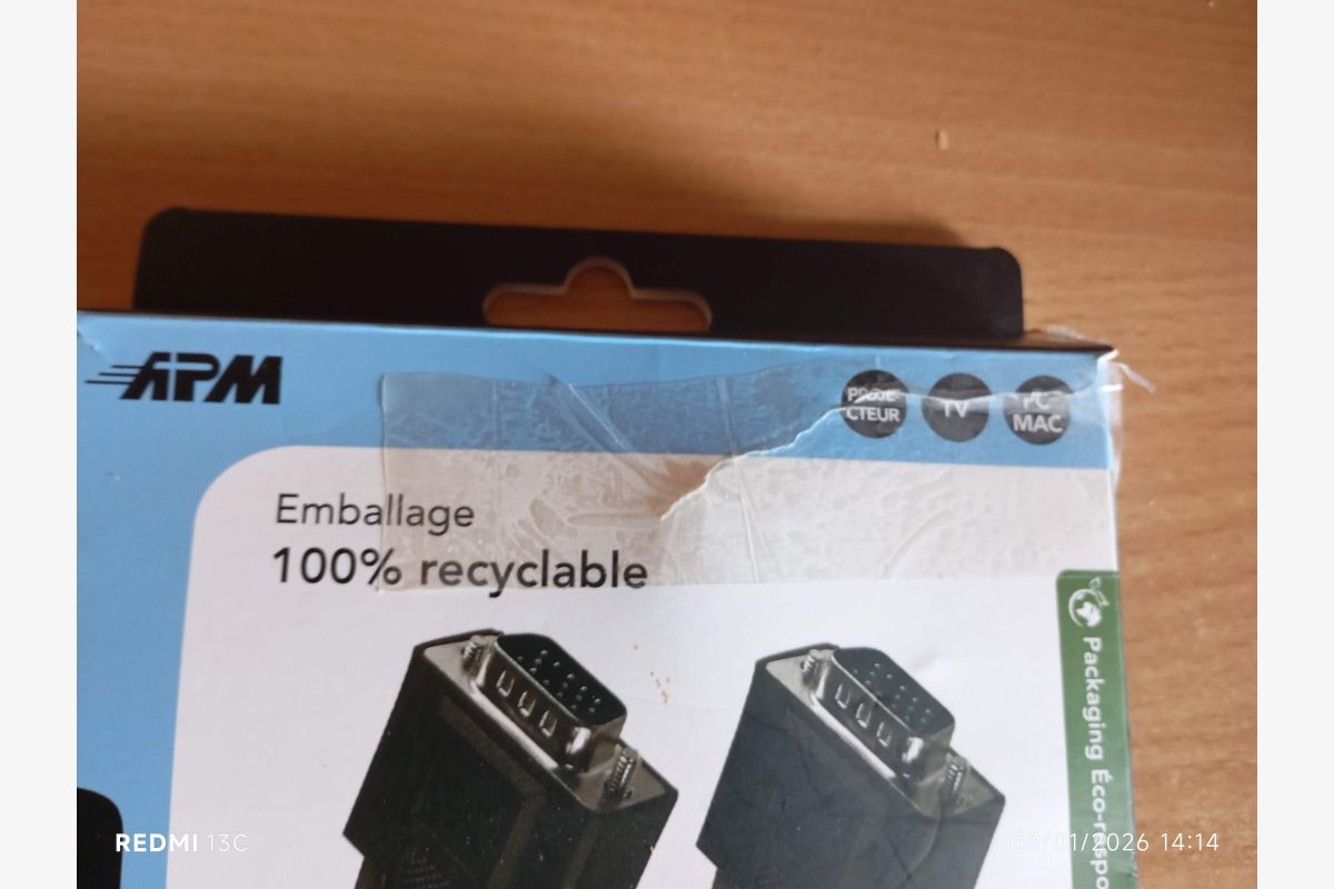 Câble svga Haute Résolution 1,80 m - 176929_5ee6597b4c48e8d8beaa4ba94b42965f.jpg