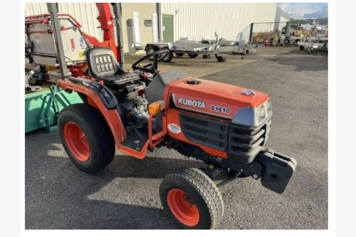Photo 1 Micro-tracteur Kubota B1610