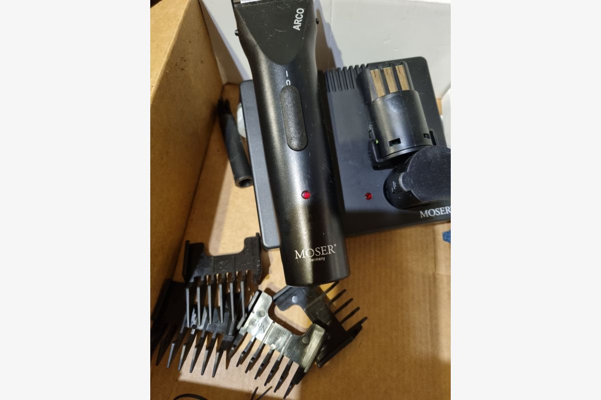 Photo 1 Tondeuse chien Moser Arço