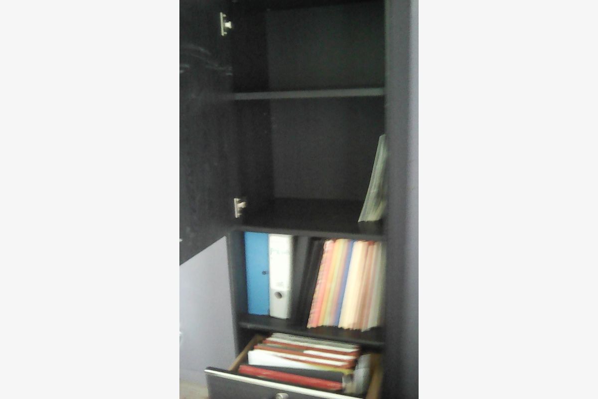 Meuble de bureau - 177361_a1d3865cf951b79e91b99199e8d842d5.jpg