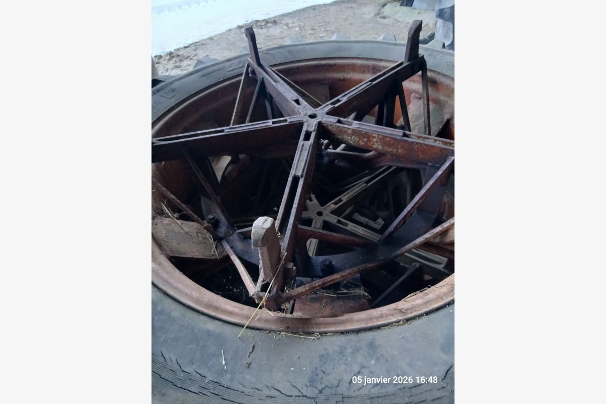 Photo 1 Roues jumelées pour tracteur