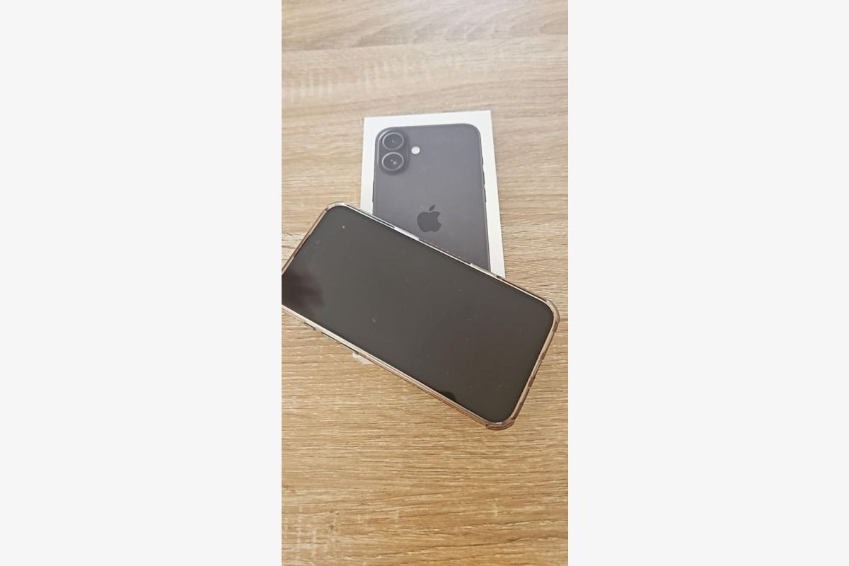 Smartphone iphone15  Pro 256 Go Titane noir - 177397_7147bd86d7e914eb8f000b6e11b837ad.jpg