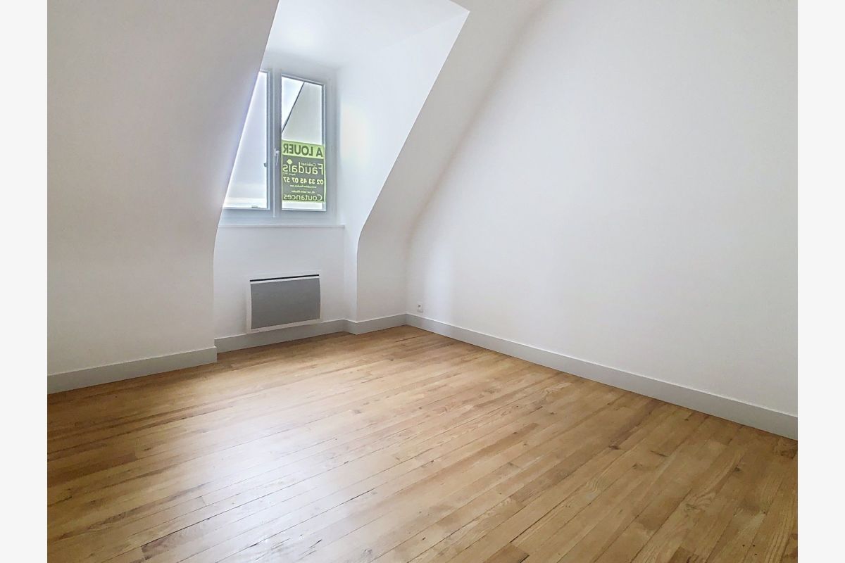 Photo 1 Cabinet Faudais, Coutances. Tél. 02.33.45.07.57