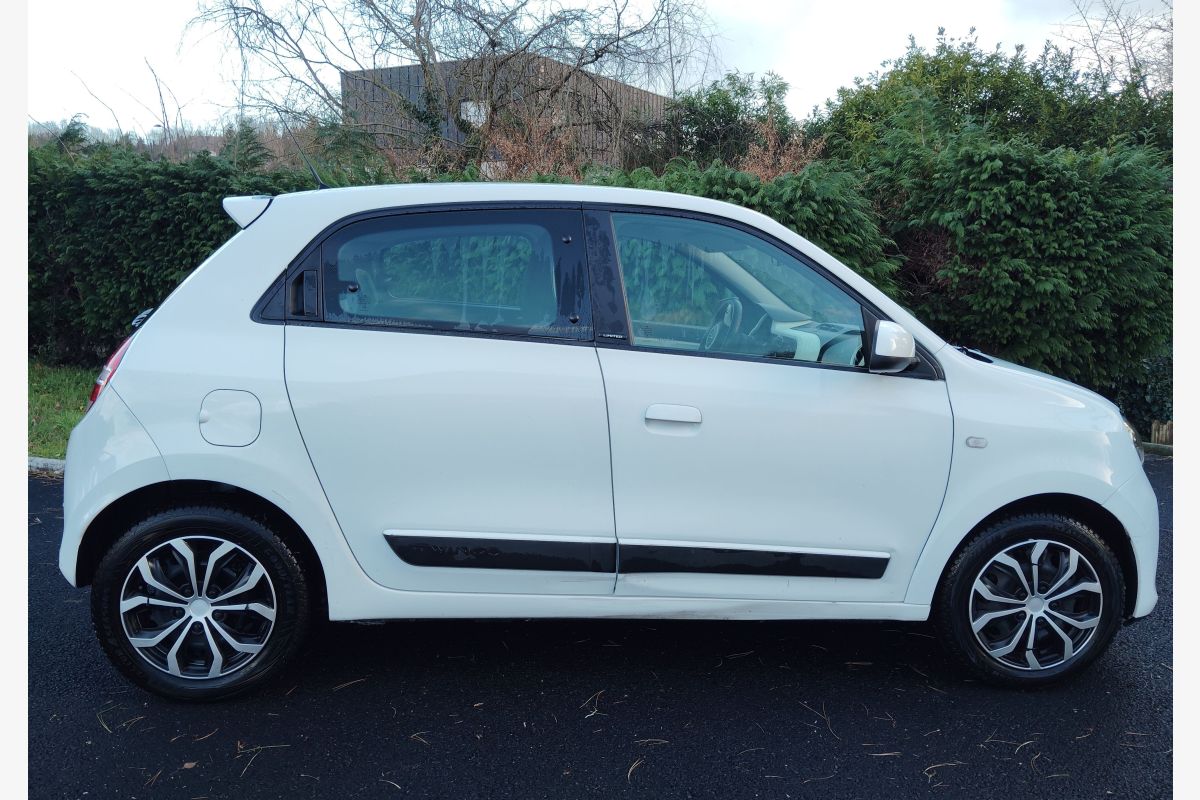 Photo 1 Twingo III 1.0 SCE