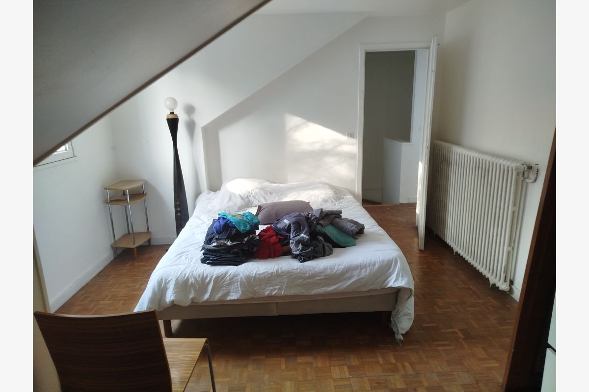 Colocation  - 178210_68913a8acd41f6b675ec228d01a46f4d.jpg