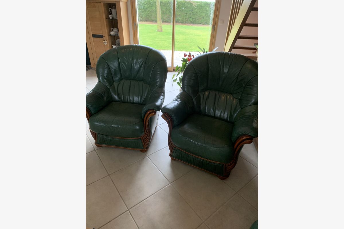 Canapé cuir 3 places + 2 fauteuils cuir  - 178238_7b5fb511ddcacd16299f88996a3f5176.jpg