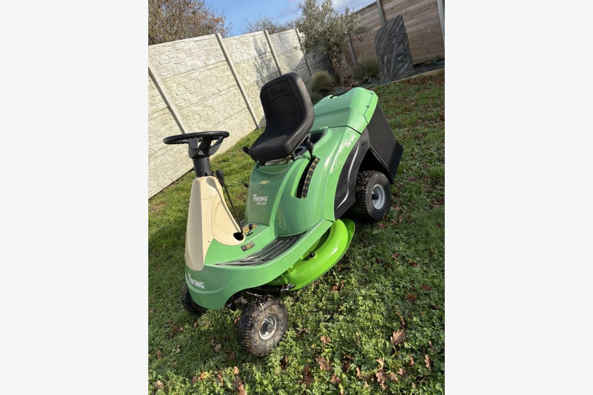 Photo 1 Tracteur tondeuse 