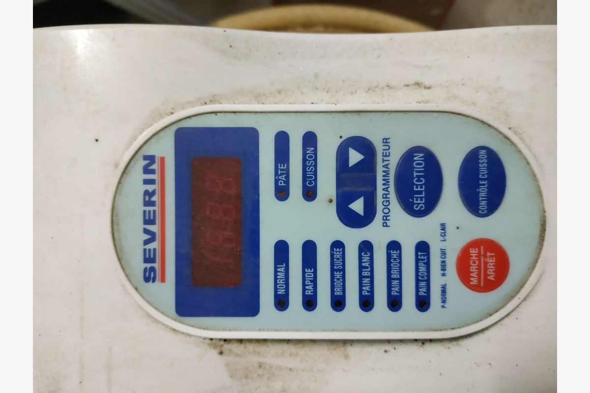 machine a pain - 178332_07d8e9c298984a233f060a0a2619d48b.jpg