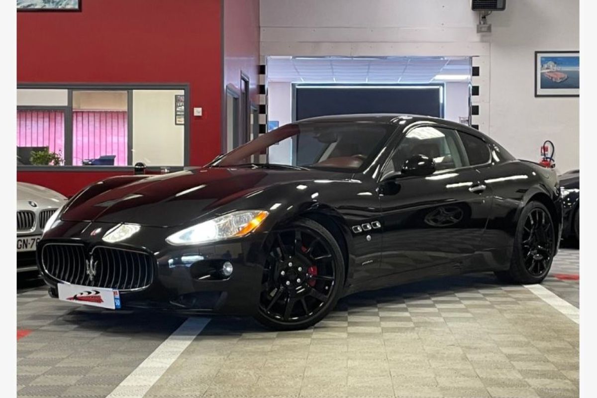 Photo 1 Granturismo 4.2 V8