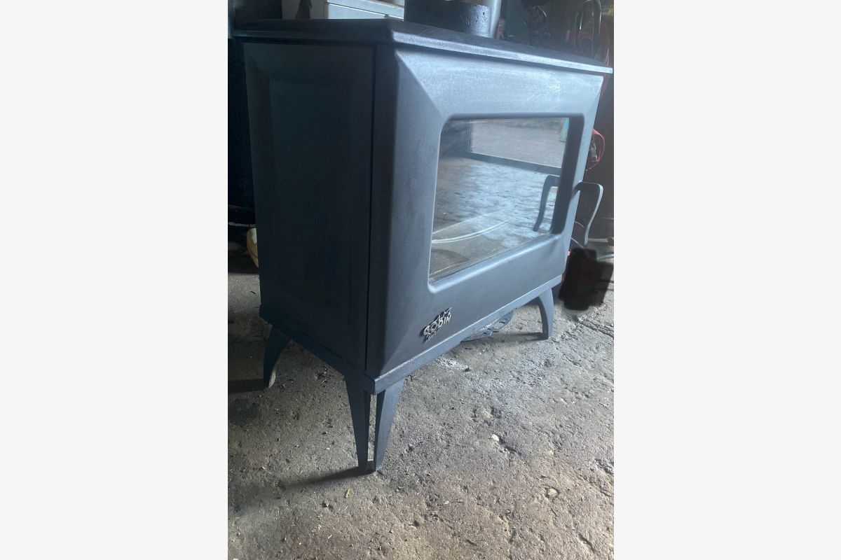 Photo 1 Poêle à bois Godin 6.5kw