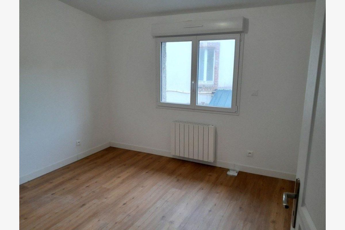 Appartement à louer Coutances - 179143_1.jpg