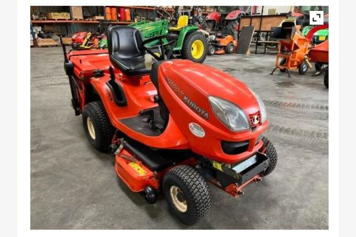Photo 1 Tondeuse autoportée diesel Kubota GR1600 II