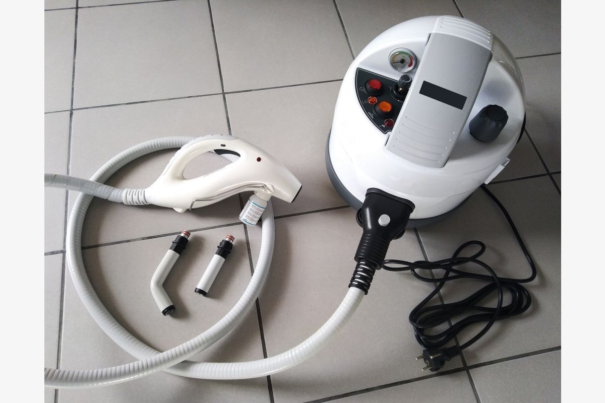 Photo 1 Location nettoyeur vapeur éradicateur de punaises de lit