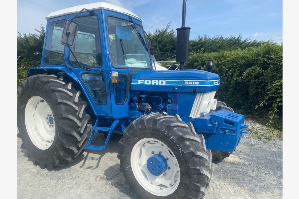 Photo 1 Tracteur Ford 5610