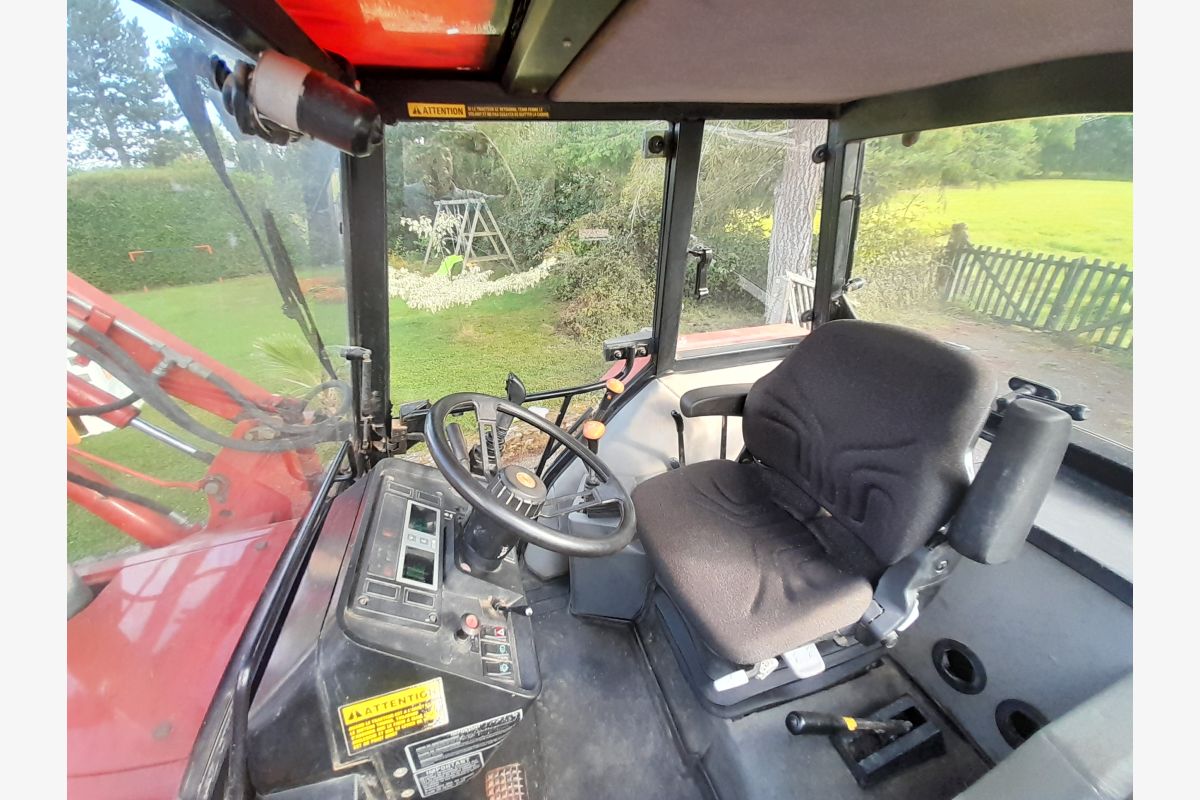 Tracteur Case 4210 avec chargeur MX - 179658_18cc478fd9b583ed4f130a3a5e85b311.jpg