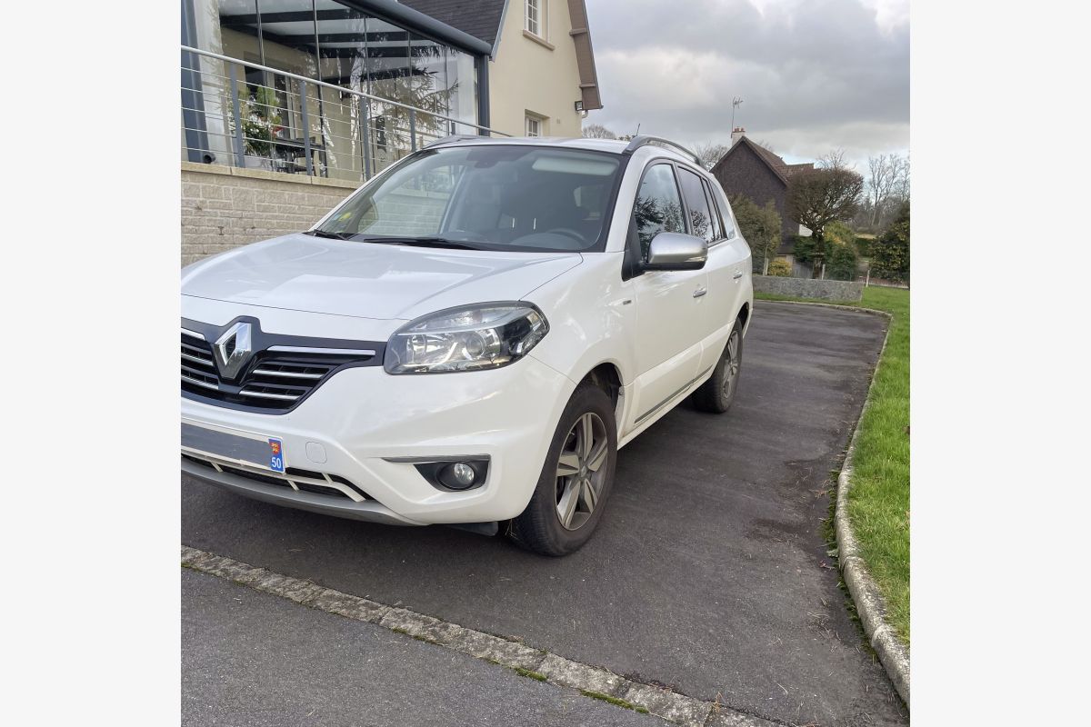 Koléos 4 x 2 diesel - 179828_d8b204d86a19fd8f660aec8b8b8fa45d.jpg