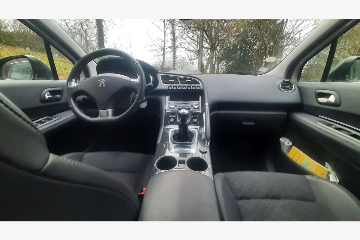 Peugeot 3008 diesel type Allure - 179838_1a91ce72245e005535ab923b57d81c78.jpg