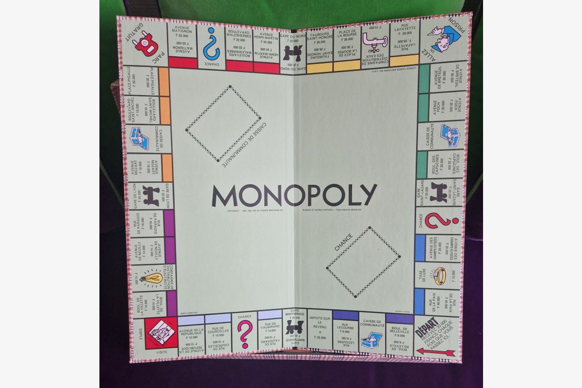 Jeu de société - 179870_5449891955e630063cc4ade5f77a3c9e.jpg