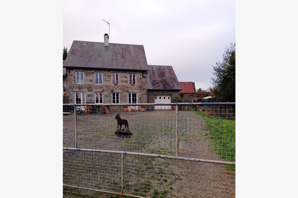 Photo 1 Le Mesnil-Amand, loue maison de 120 m2...