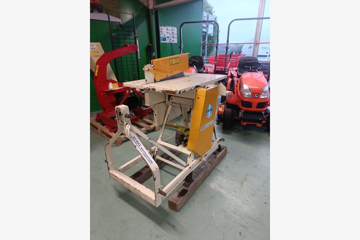 Photo 1 Banc de scie