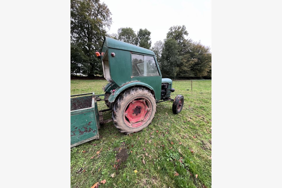 Tracteur Deutz 1956 avec caisson  - 180598_1750f4fb0cd33e6f855b3254897de467.jpg