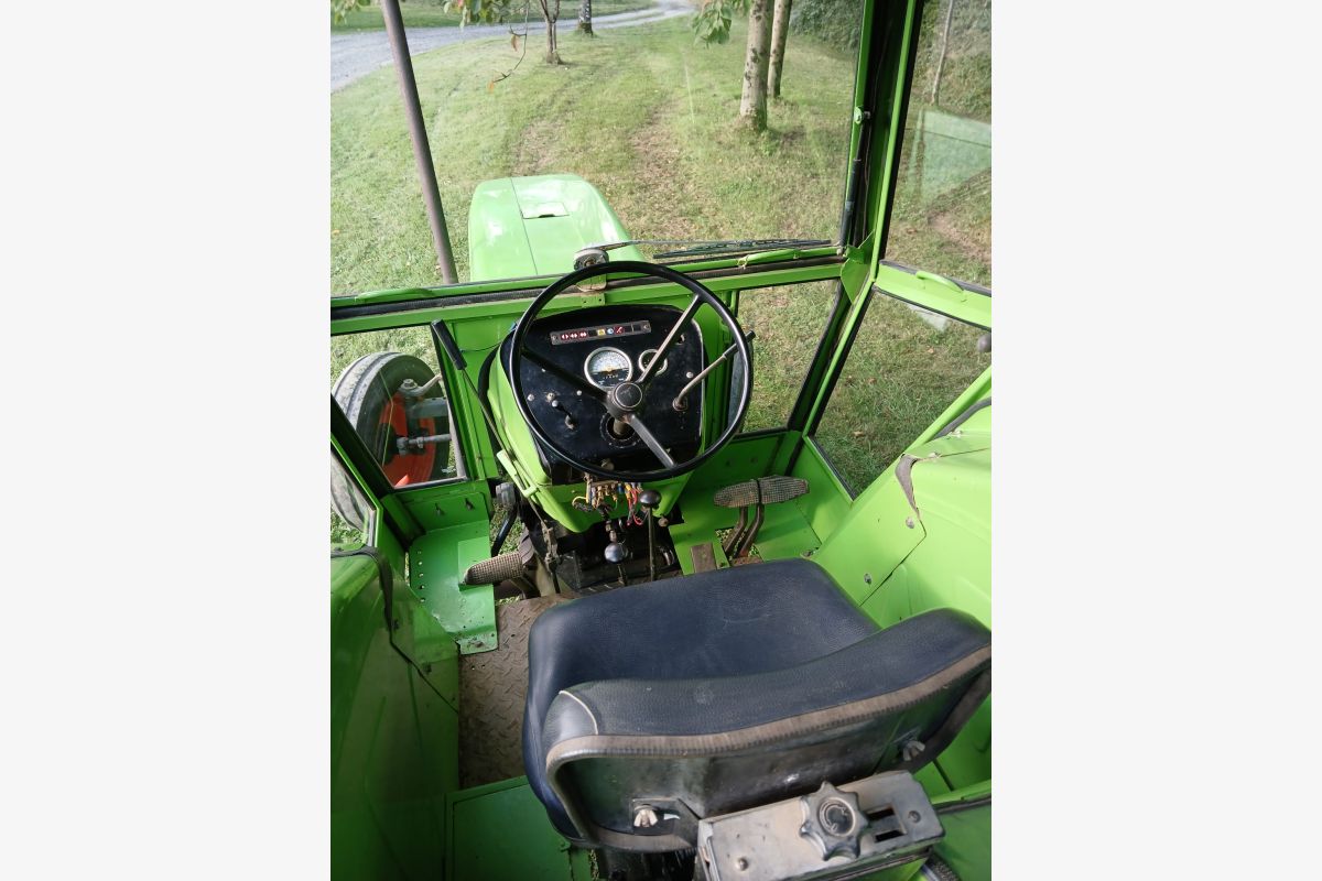 Tracteur deutz 8006 - 180748_e0d6f3df5e217b4d50b9396f52bda02a.jpg