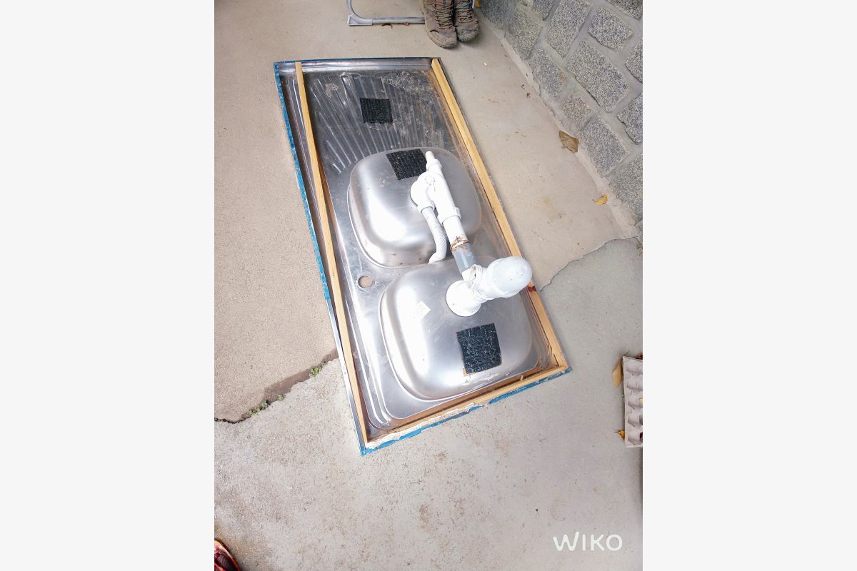 Evier - 180996_e6480d7f42c3eb211d643cebb6ec9284.jpg