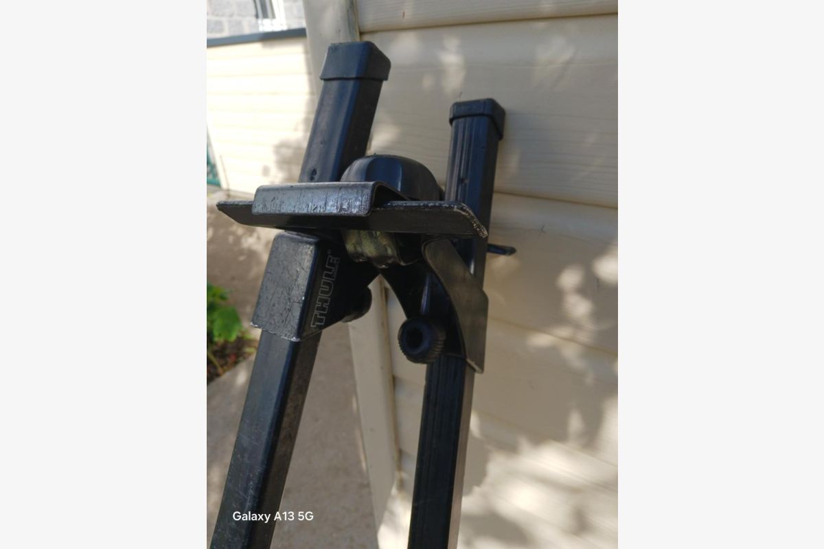 Photo 1 Barre de toit