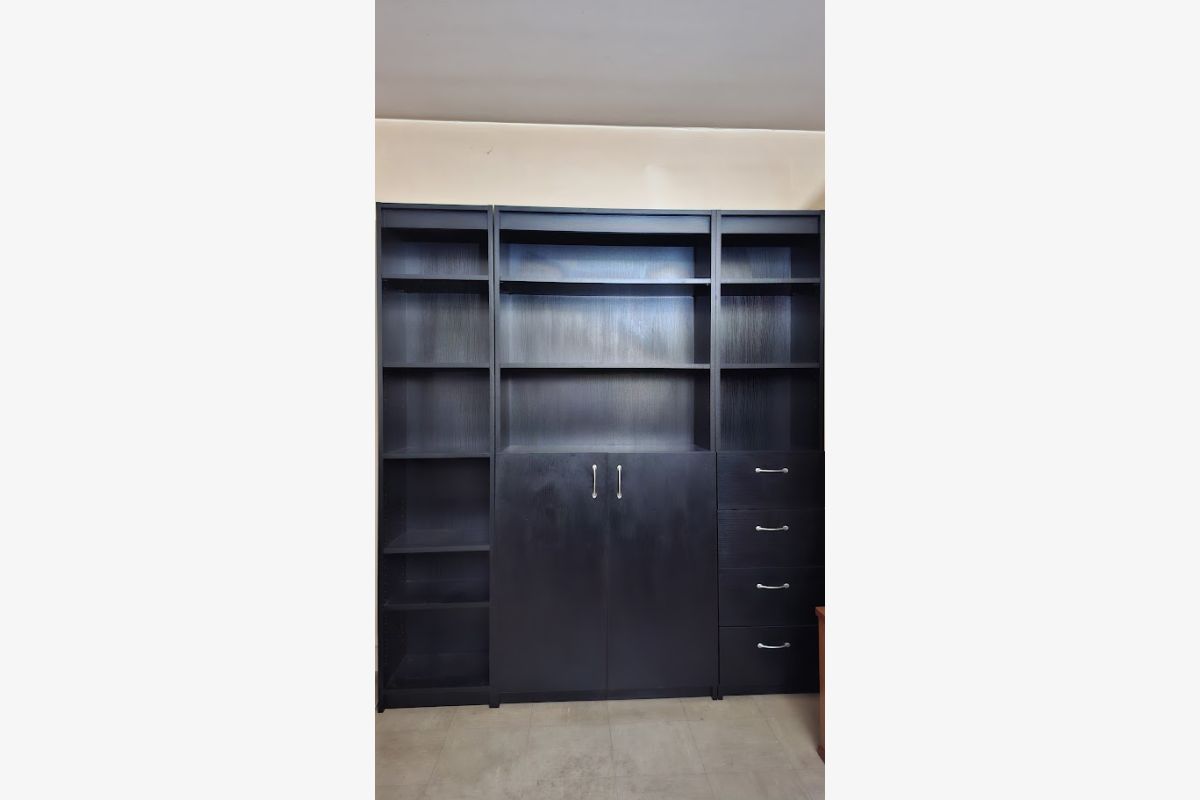 Vends ensemble de meubles de bureau noir - 181145_bfe9ad69769f8e1a0a11210de99297f9.jpg