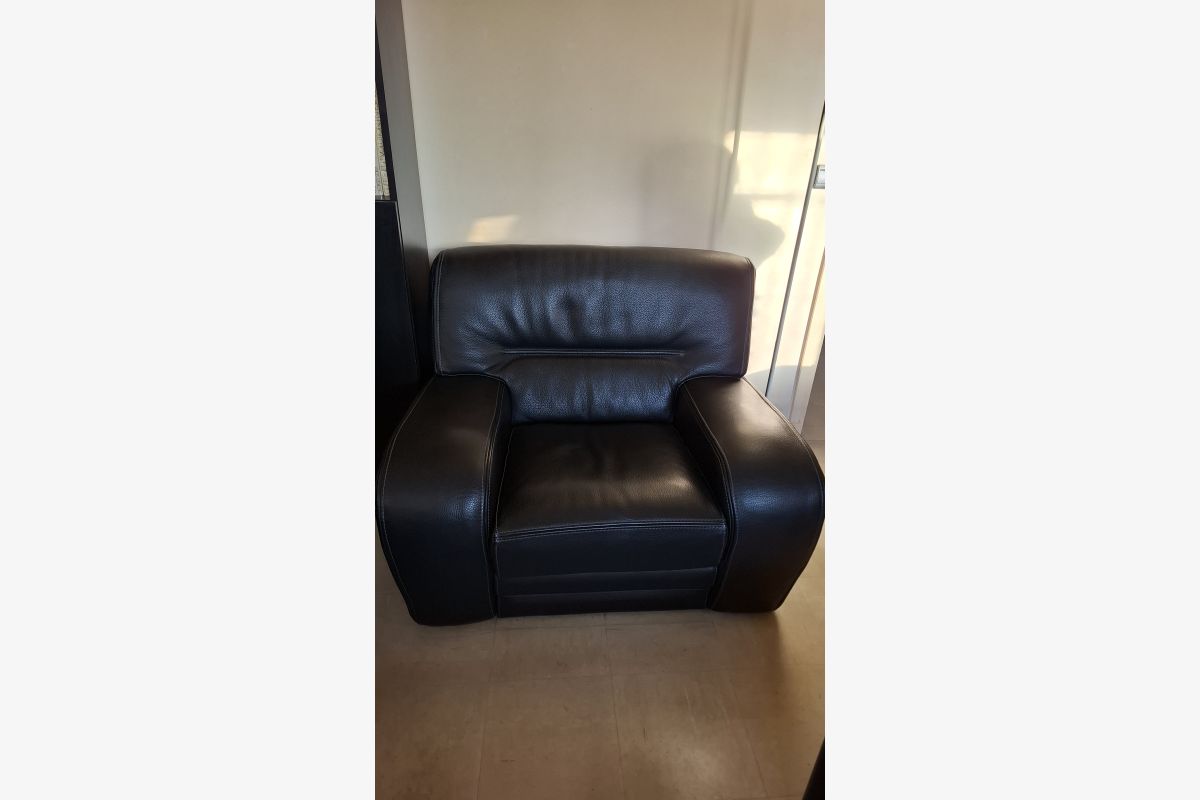 Ensemble salon cuir pleine fleur - 181149_a5bde215106d13d78e85d1fffc8ffeaf.jpg