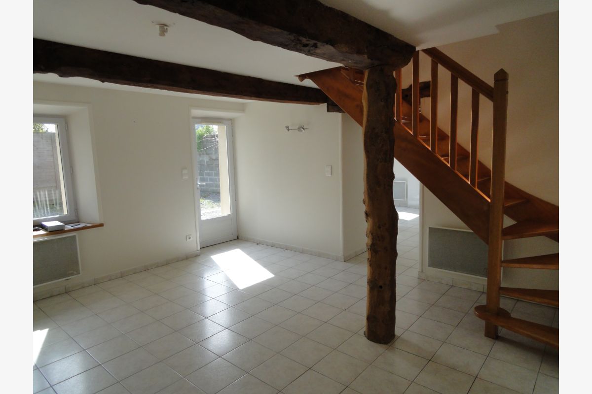 Photo 1 Maison 3 pièces, à louer